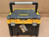 Кейс ящик чехол чемодан для инструментов Dewalt новый, оригинал TSTAK