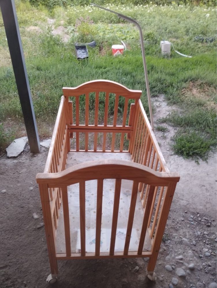 Срочно продам мебели и технику