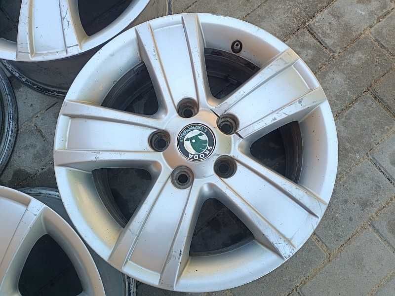 Продам оригинальные легкосплавные диски на автомашину Skoda