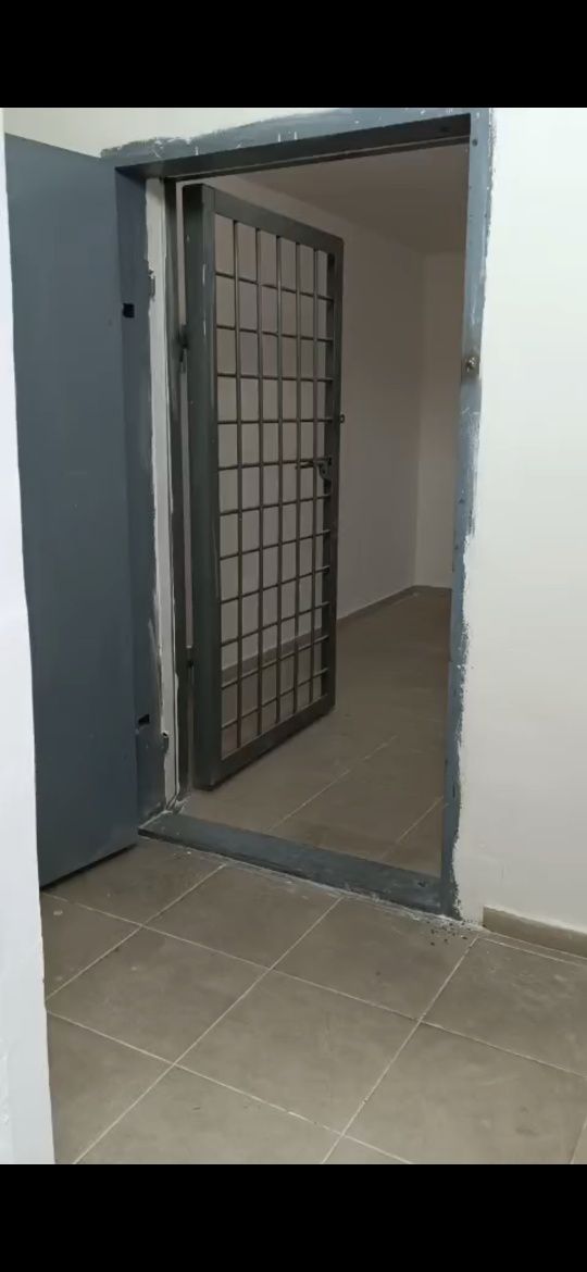 Дверь для сейфа склада ломбарда бронированная
