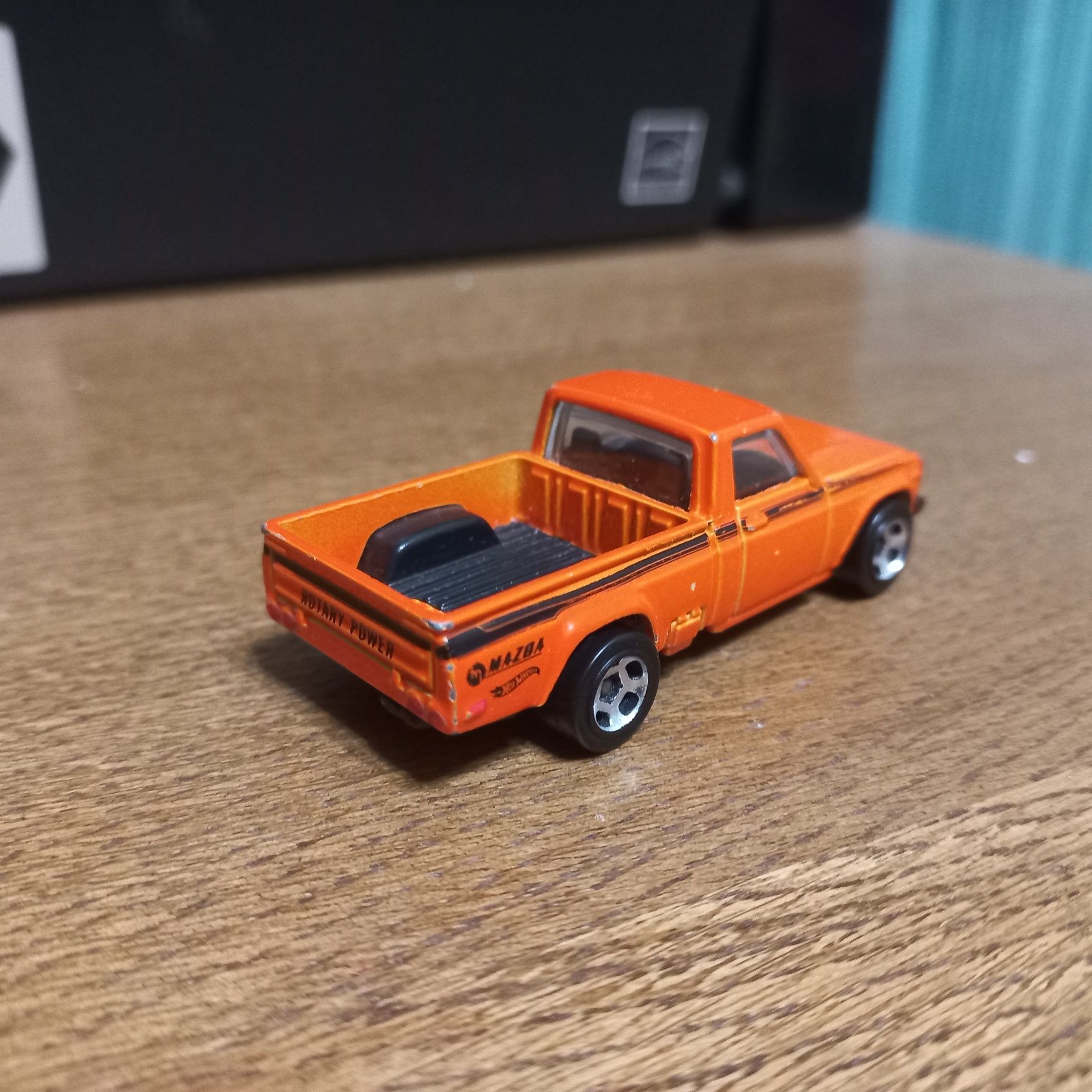 Оригинальные базовые модели игрушечных машин "Hot Wheels"