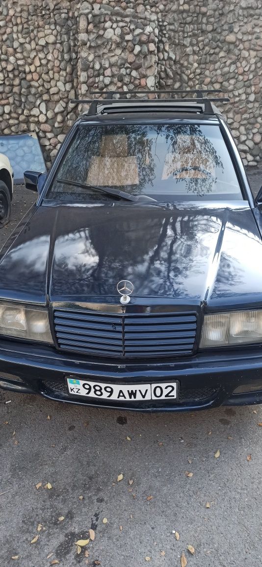 Продам авто мерседес 190 год выпуска 1991
