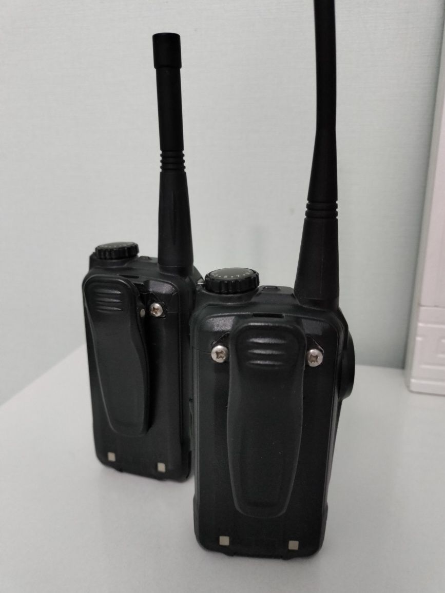 Рация Hyt TC-518 VHF черный