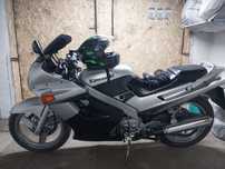 Продам мотоцикл kawasaki zzr 250