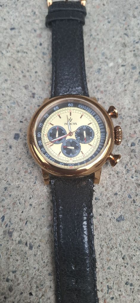 Часы Invicta 13060