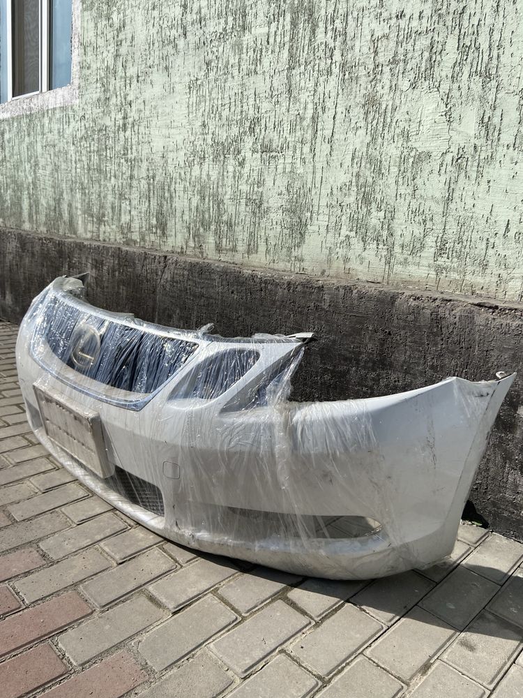 Бампер Лексус GS300