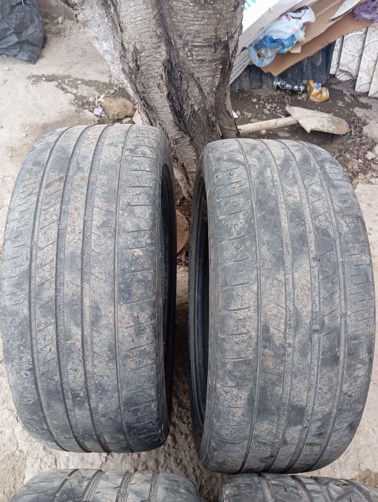 БМВ дан шыккан Алды 235/45 арты 255/35 р18