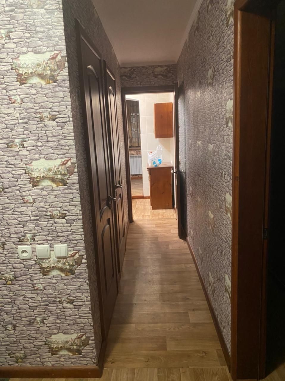 продаю квартиру срочно