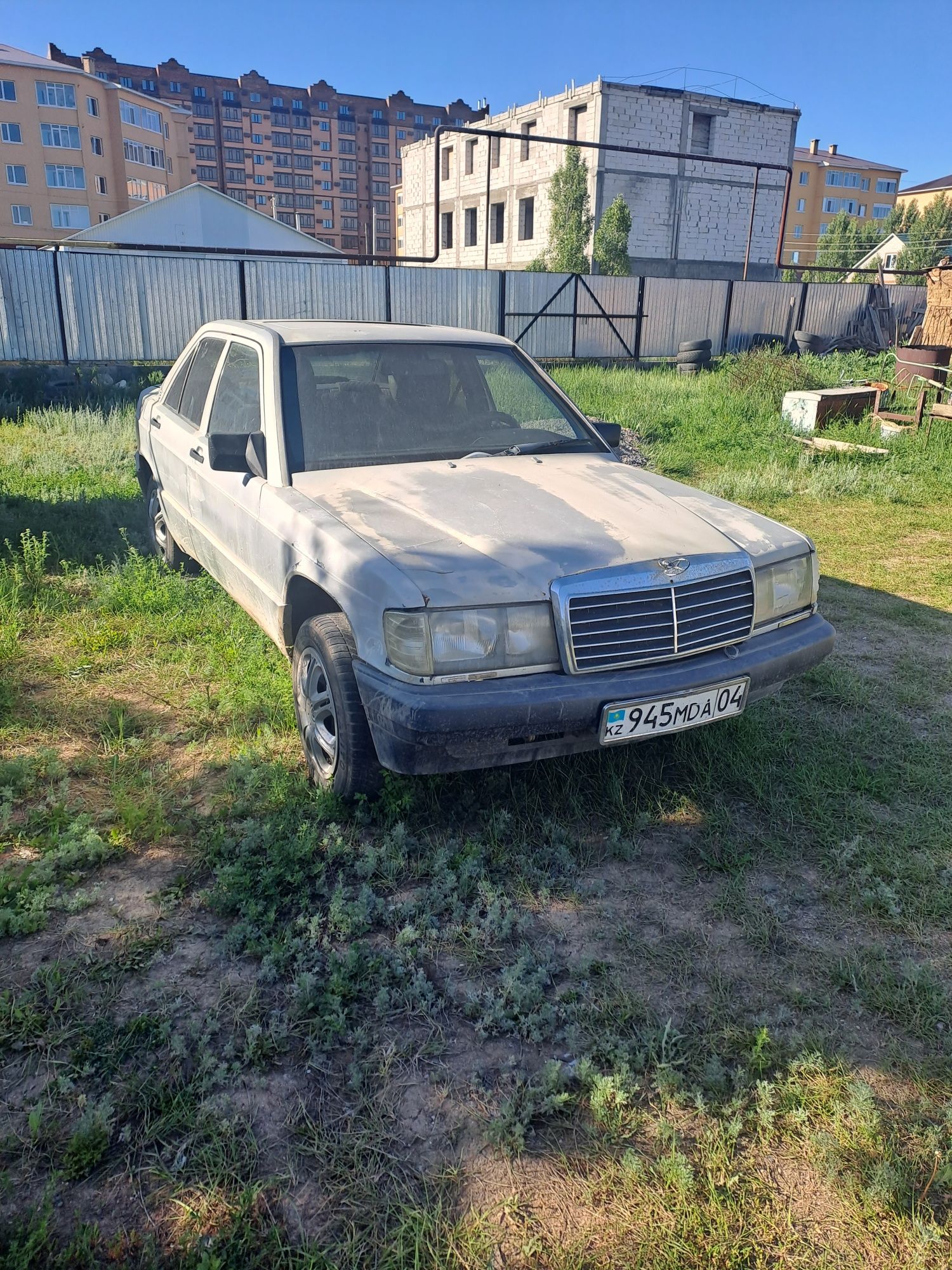 Продам мерседес  190