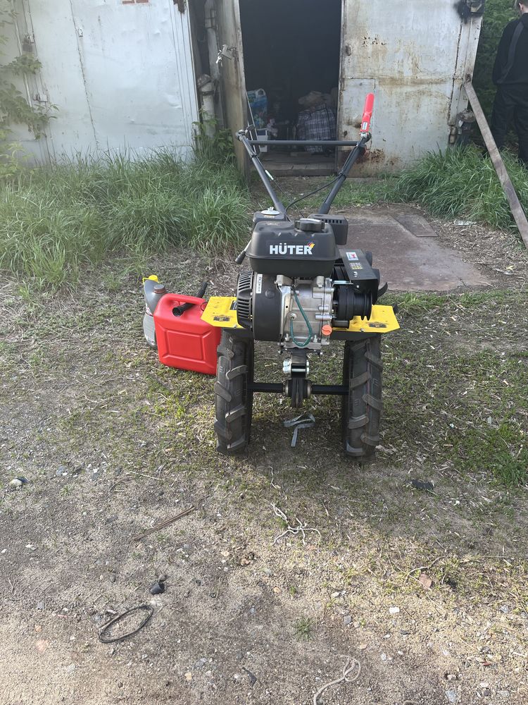 Продам мотоблок с фрезами, Huter mk-1002p-10