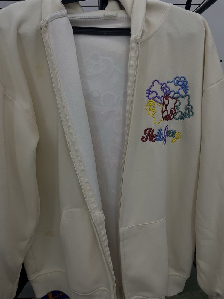 Hello Kitty зипка оверсайз