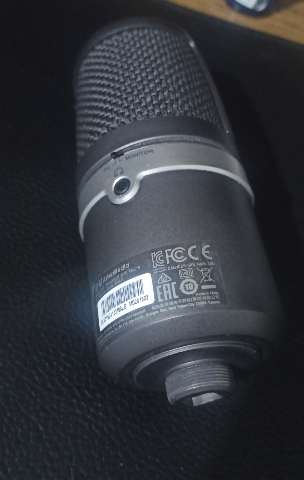 Игровой микрофон AverMedia AM310 USB MICROPHONE