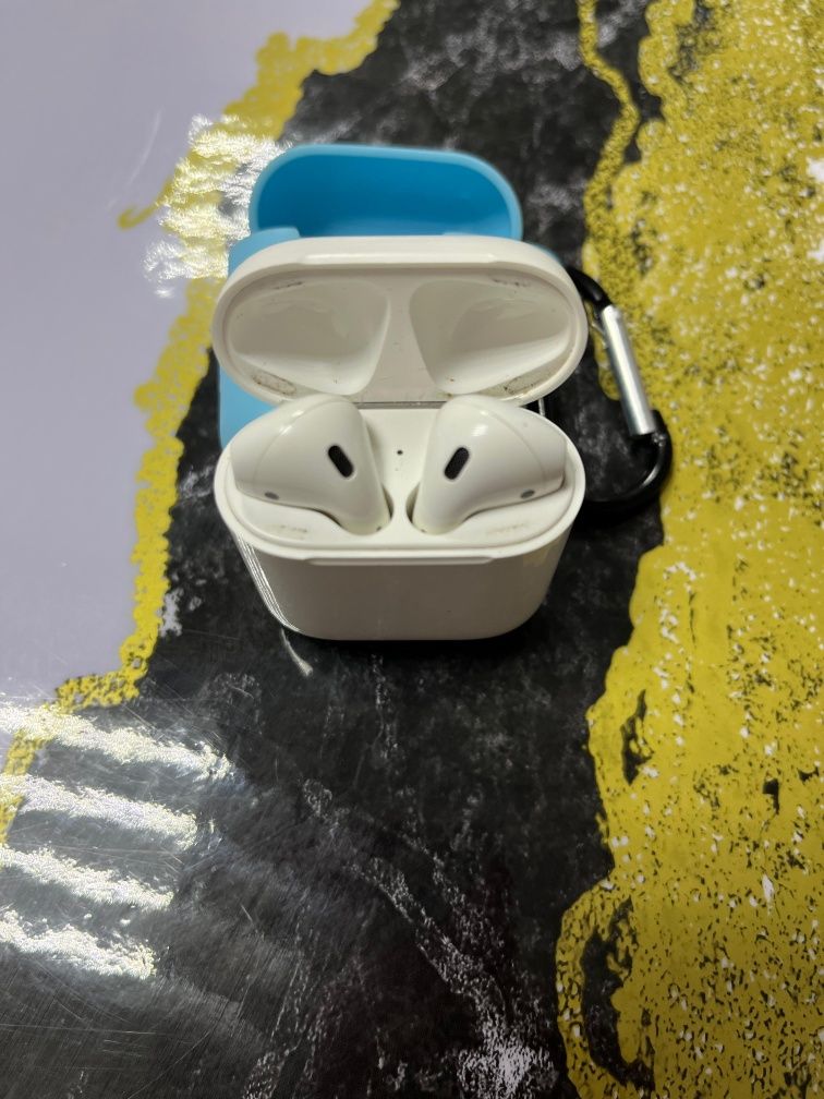 AirPods 1 поколение (оригинальные)