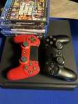 Playstation 4, с играми и 2 джойстика.