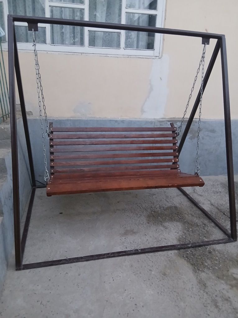 Качеля садовая .