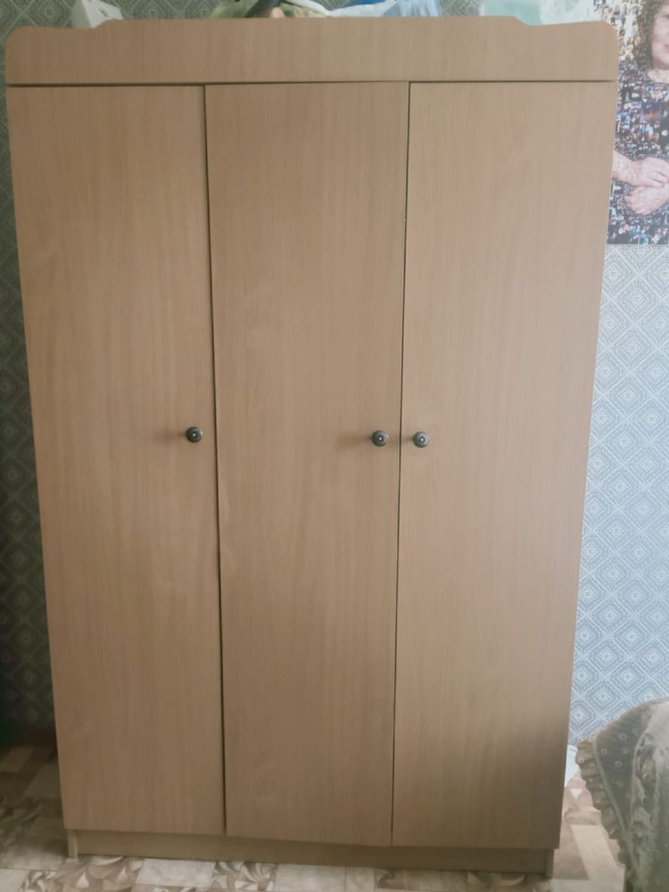отдам дешево срочно
