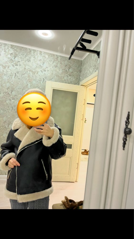 Дубленка mango черного цвета