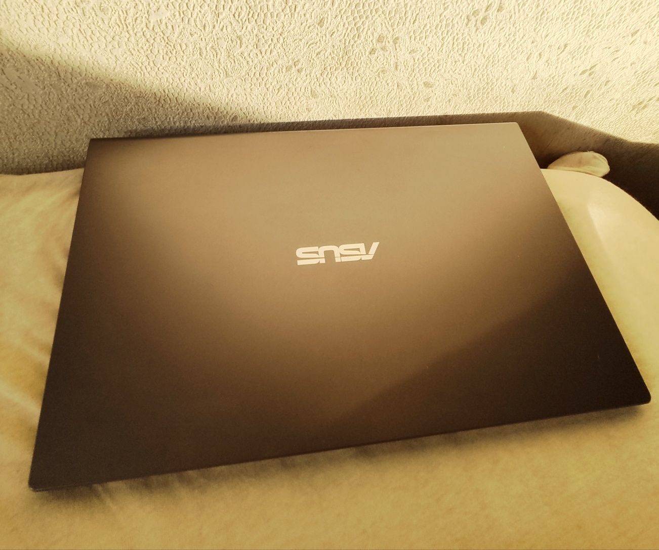 Продам ноутбук asus x515ea