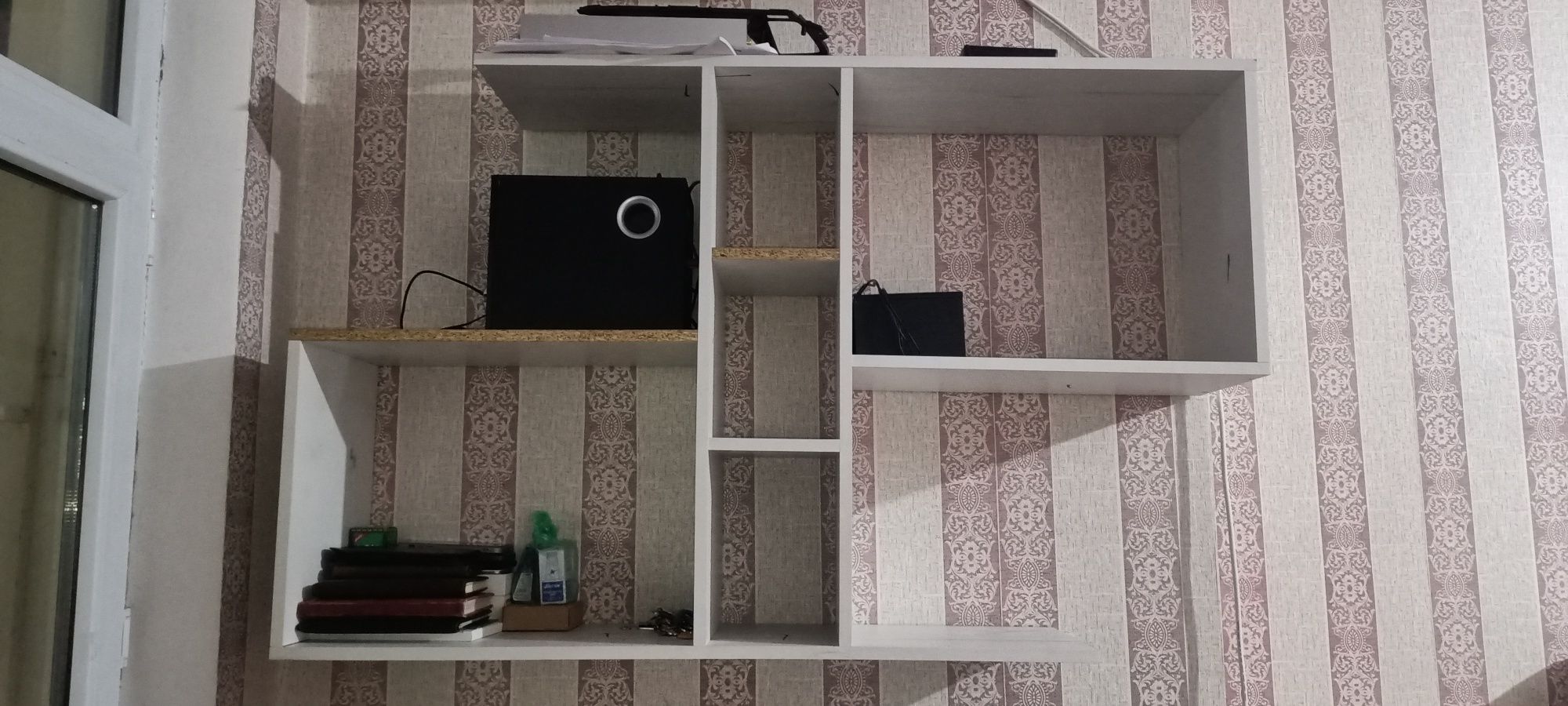 Парта с книжными полками