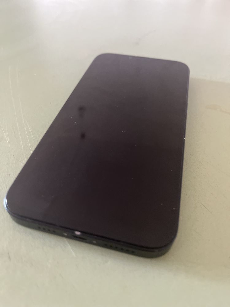 iPhone 14 Plus / 128 ГБ / Срочно