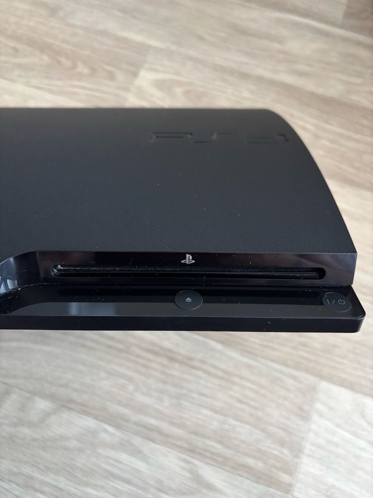 Sony playstation 3 slim 320 gb