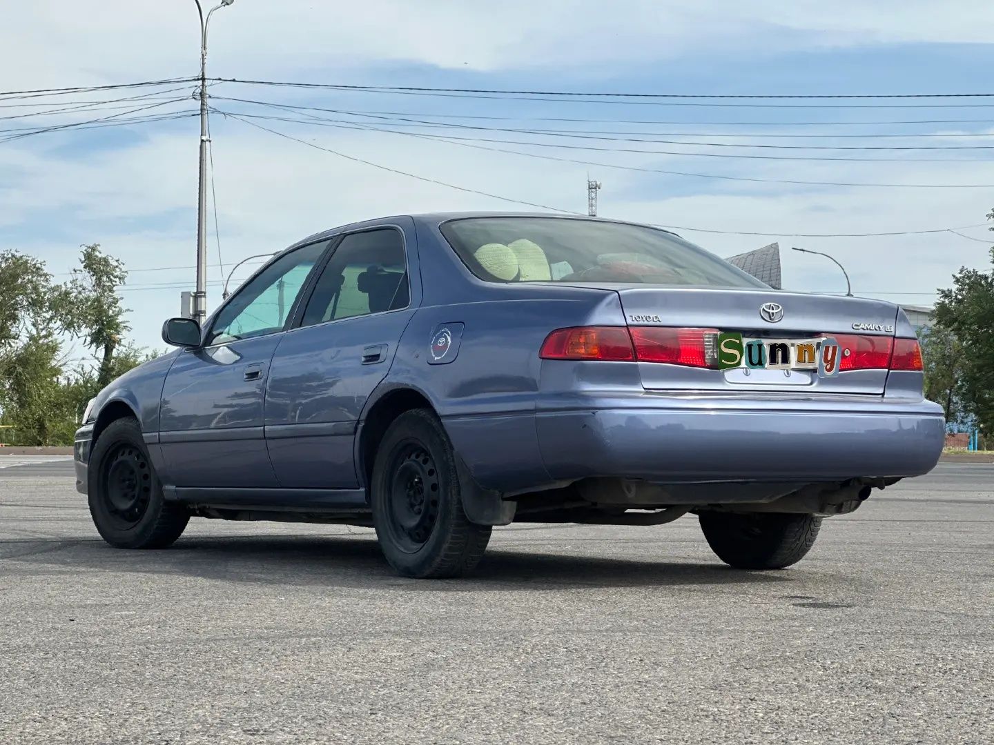 Toyota Camry 25.
