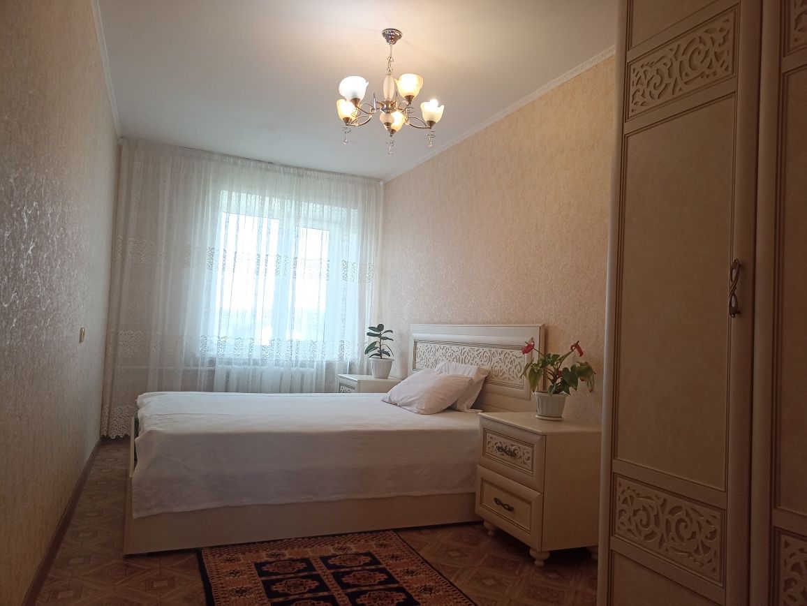 Кровать с подъемным механизмом