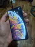 Продам IPhone XS Max