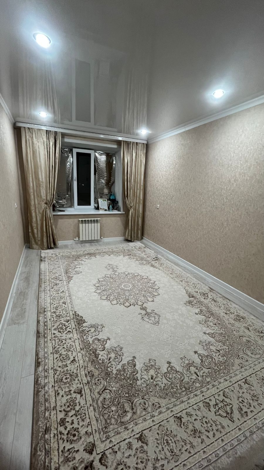 Продам 2-х комнатную квартиру на мкр Кунаева