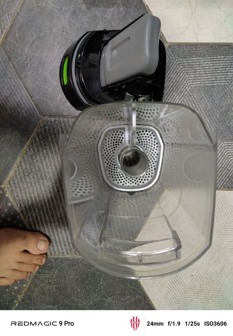 Пылесос Bissell CrossWave HydroSteam Pet - как новый, забирай в Алматы