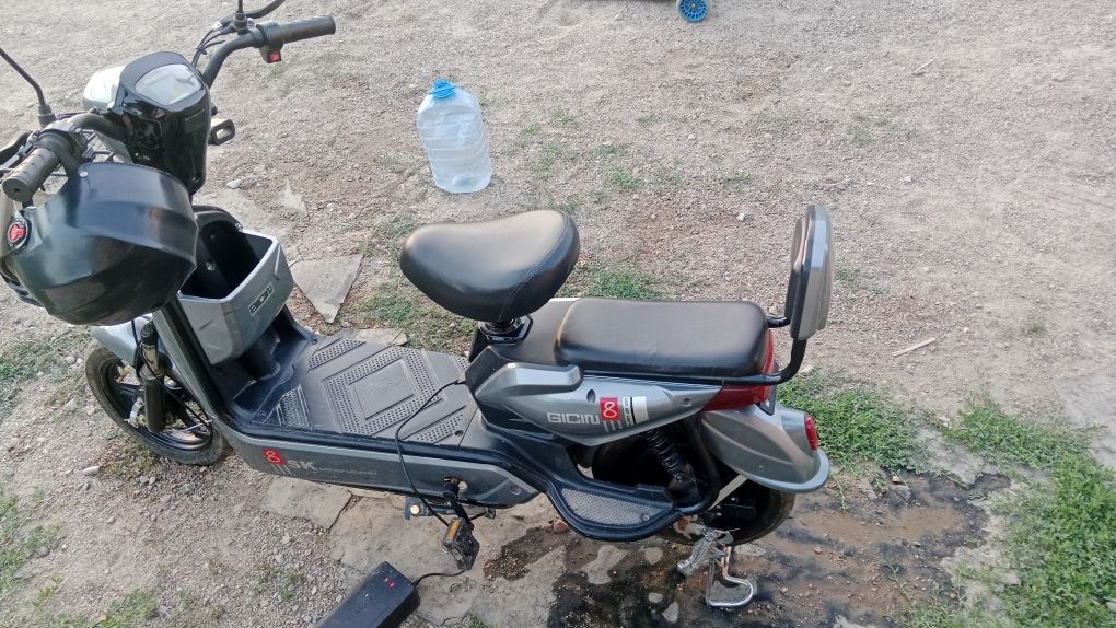 Продам электро мопед