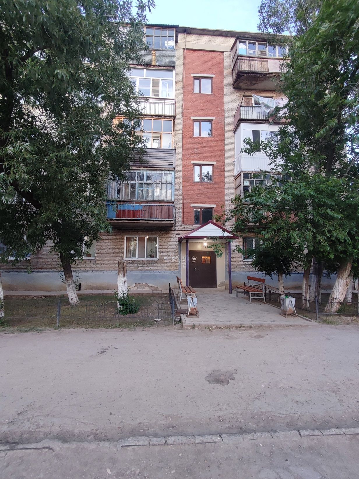 Продается 1-комнатная квартира улучшенной планировки!