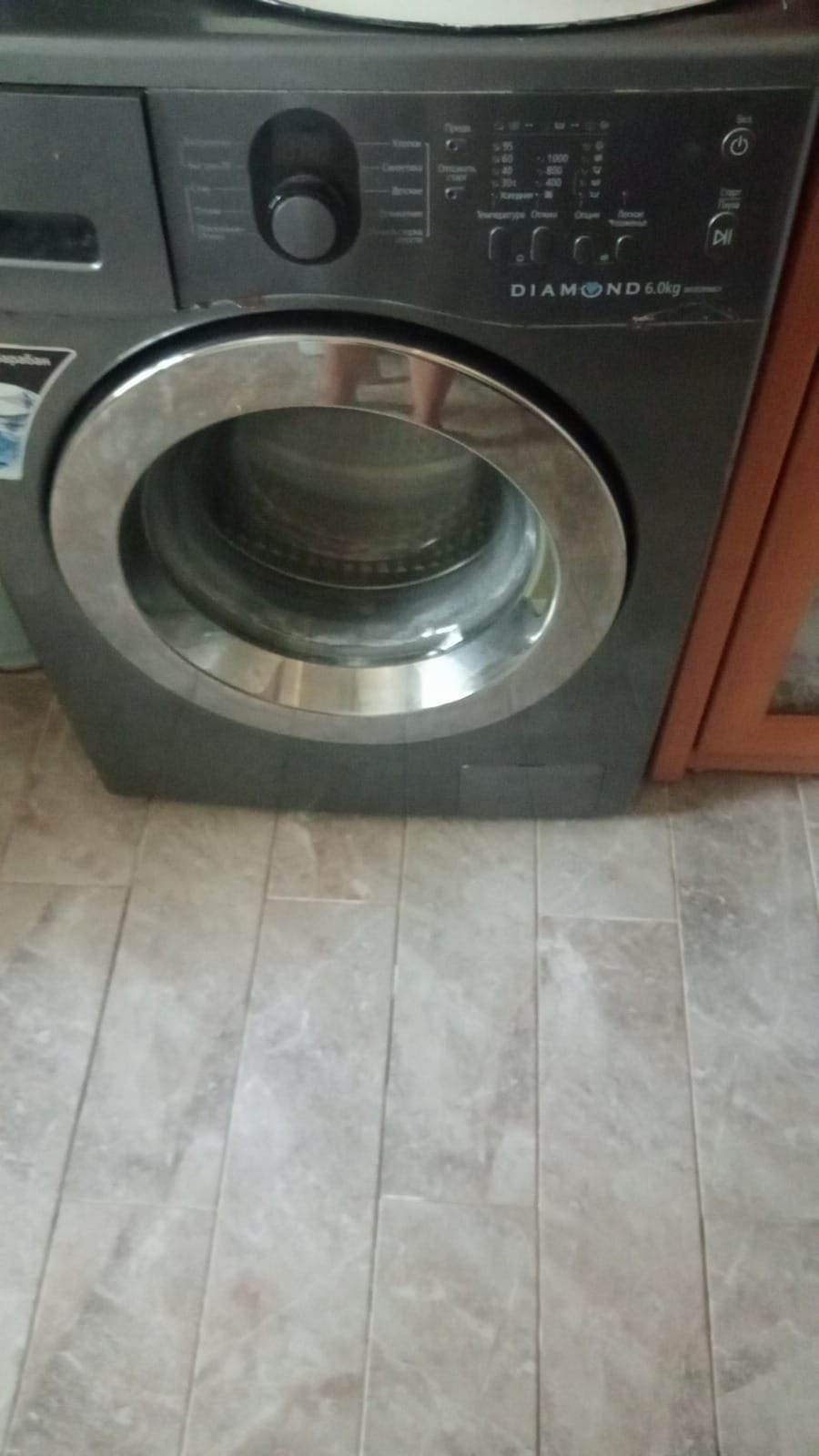 Продам стиральную машину