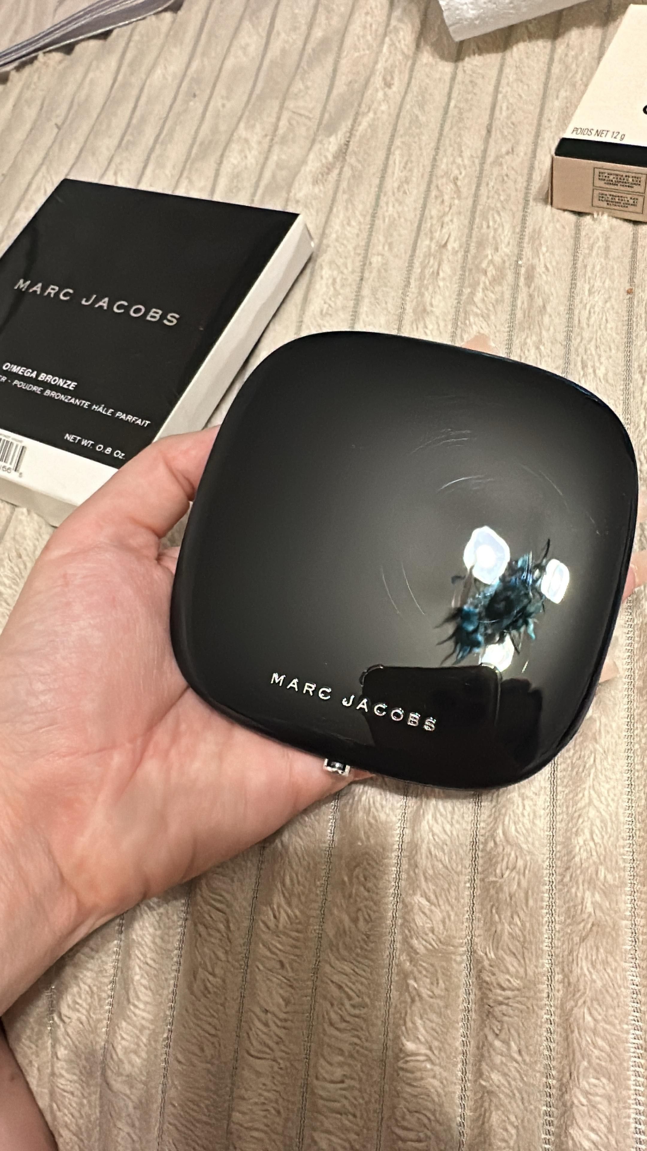 Бронзирующая пудра Marc Jacobs