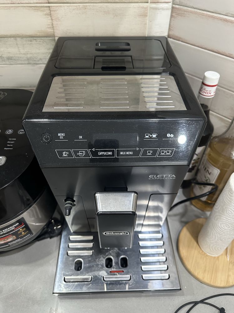 Кофемашина Delonghi Eletta Cappuccino
