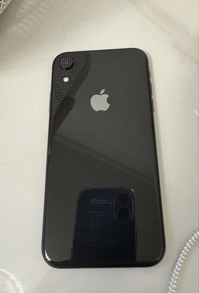 Iphone XR - 60 000тг