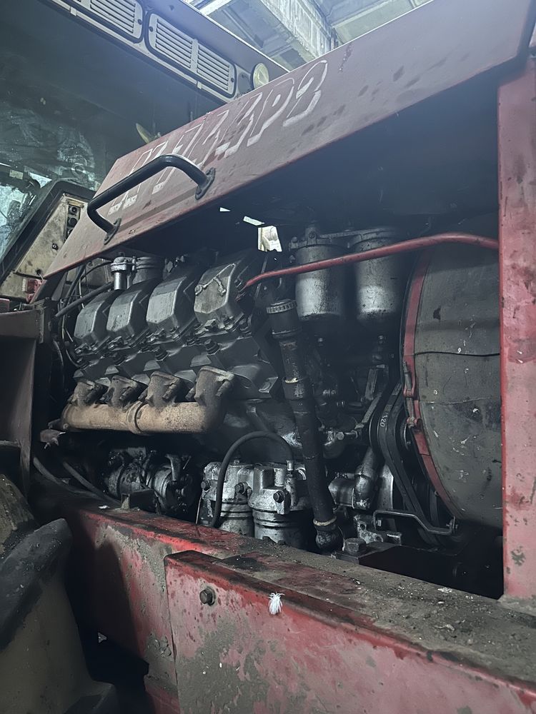 Продам кировец 744Р2