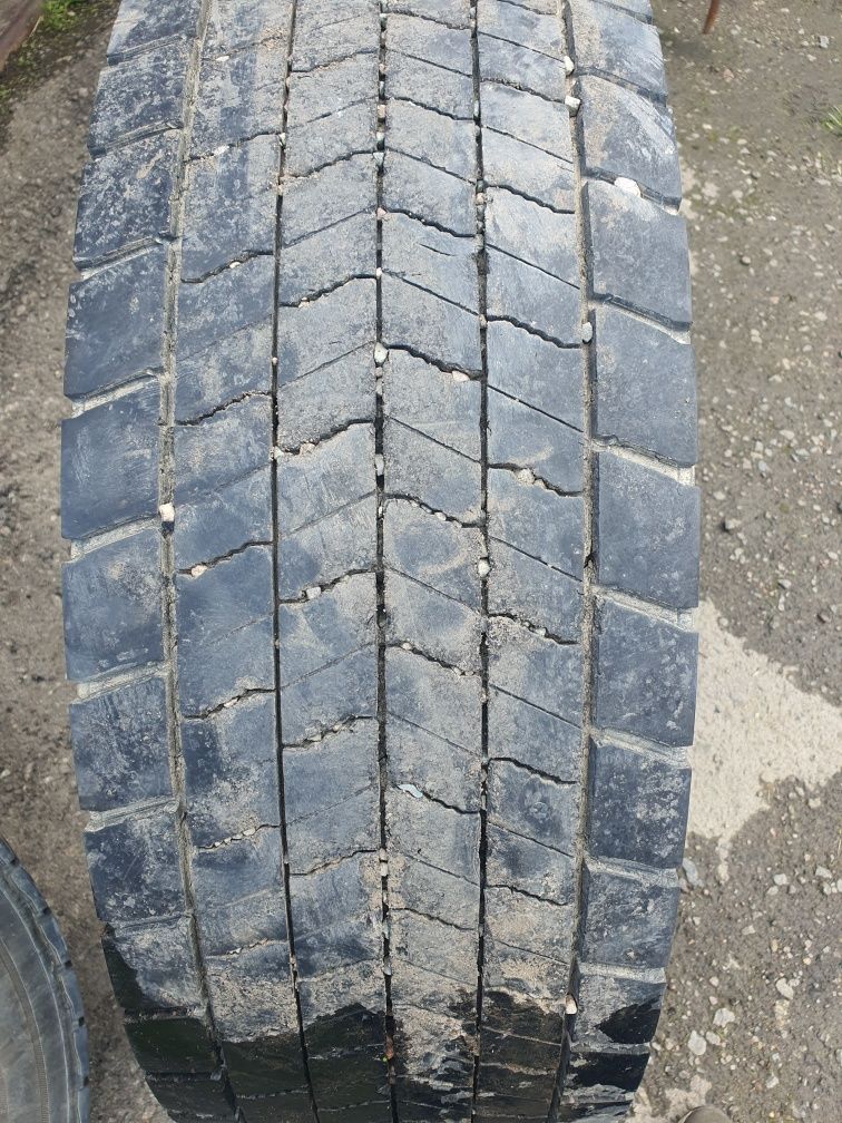 315 / 70 R22.5 Continental 3 баллона