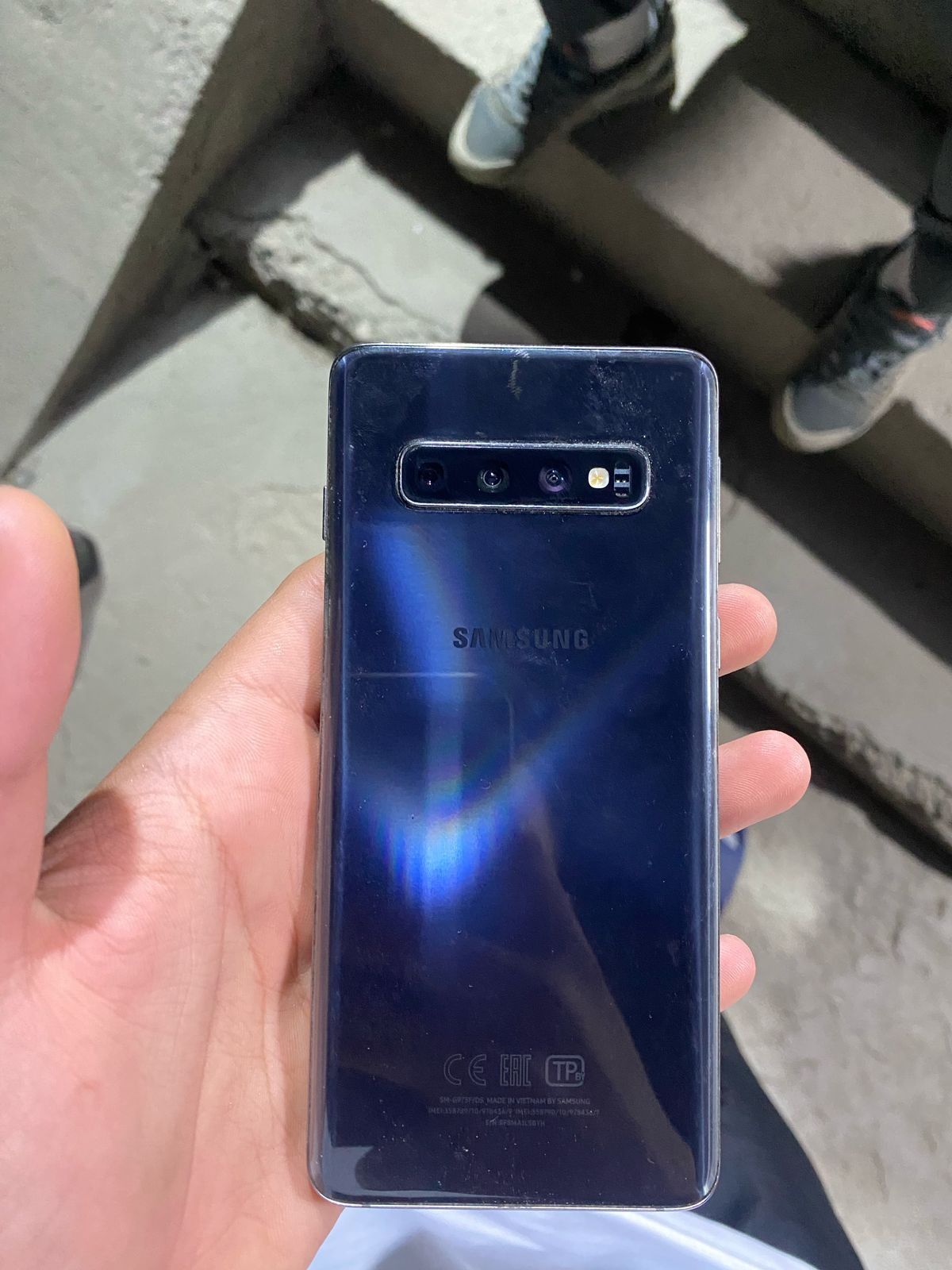 Samsung s10 128/8