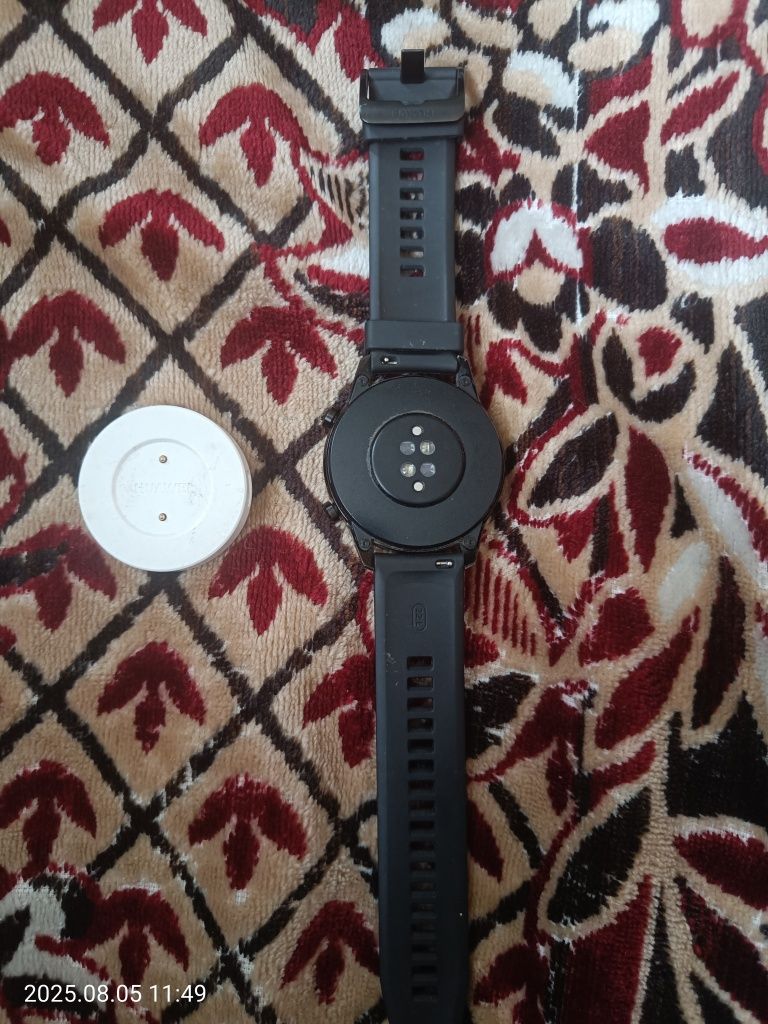 Продаю Huawei Watch GT2 — стильные и умные часы