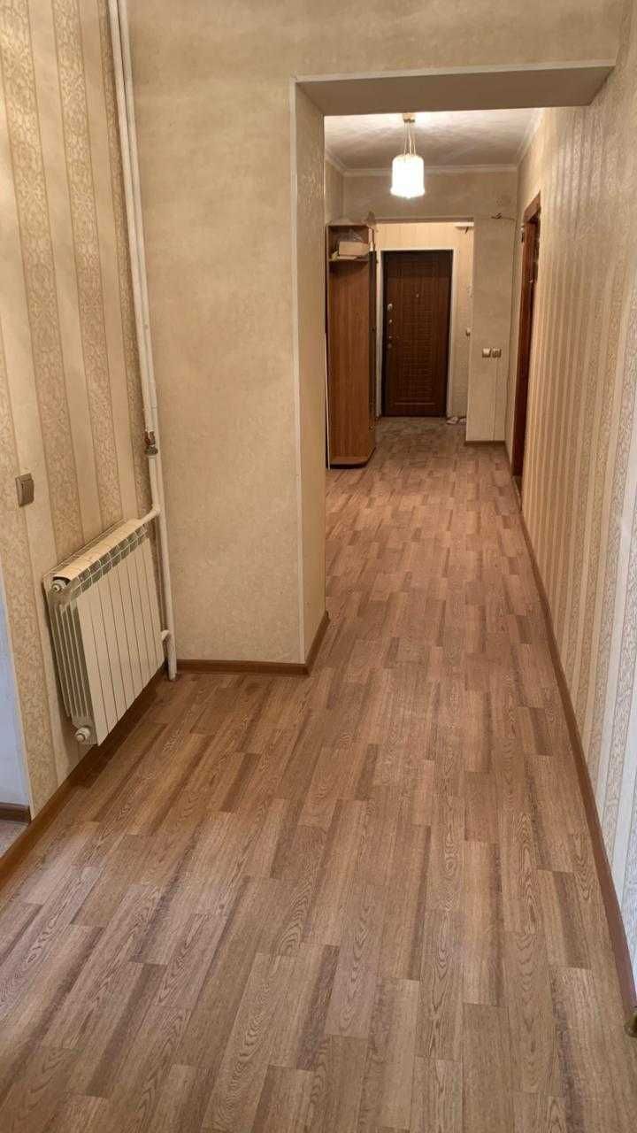 Продается 4-ком. квартира на 2 этаже на берегу моря