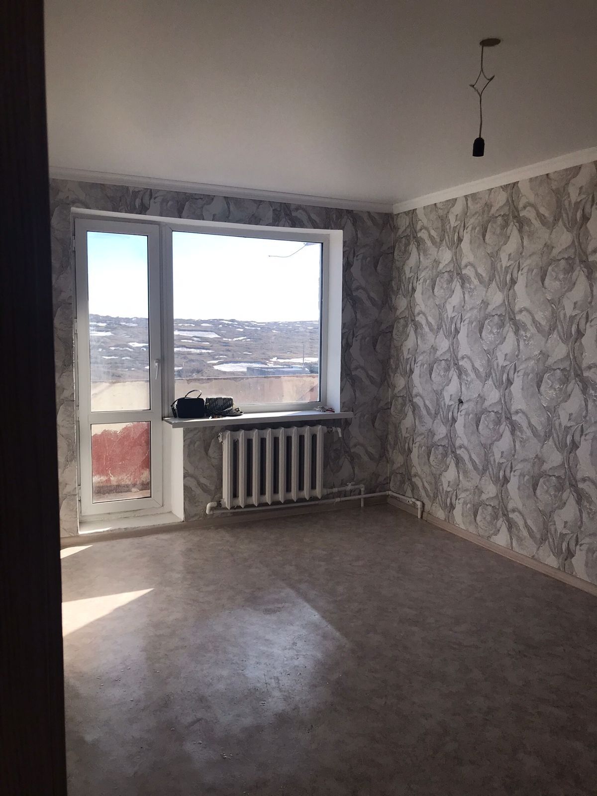 Продам 2 комнатную квартиру на 8мкр-не