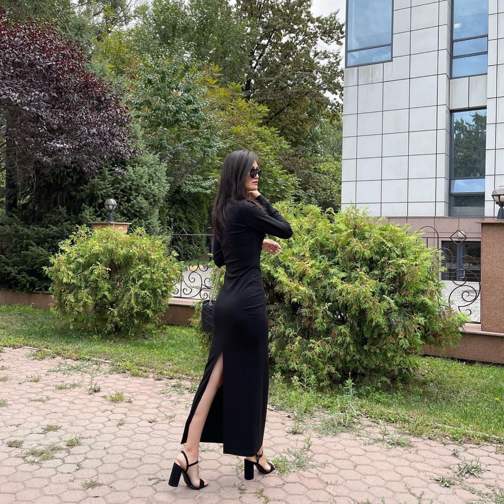 Базовое платье