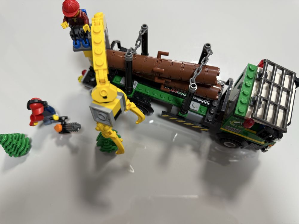 Конструктор lego Лего Сити 60059 Лесовоз оригинал
