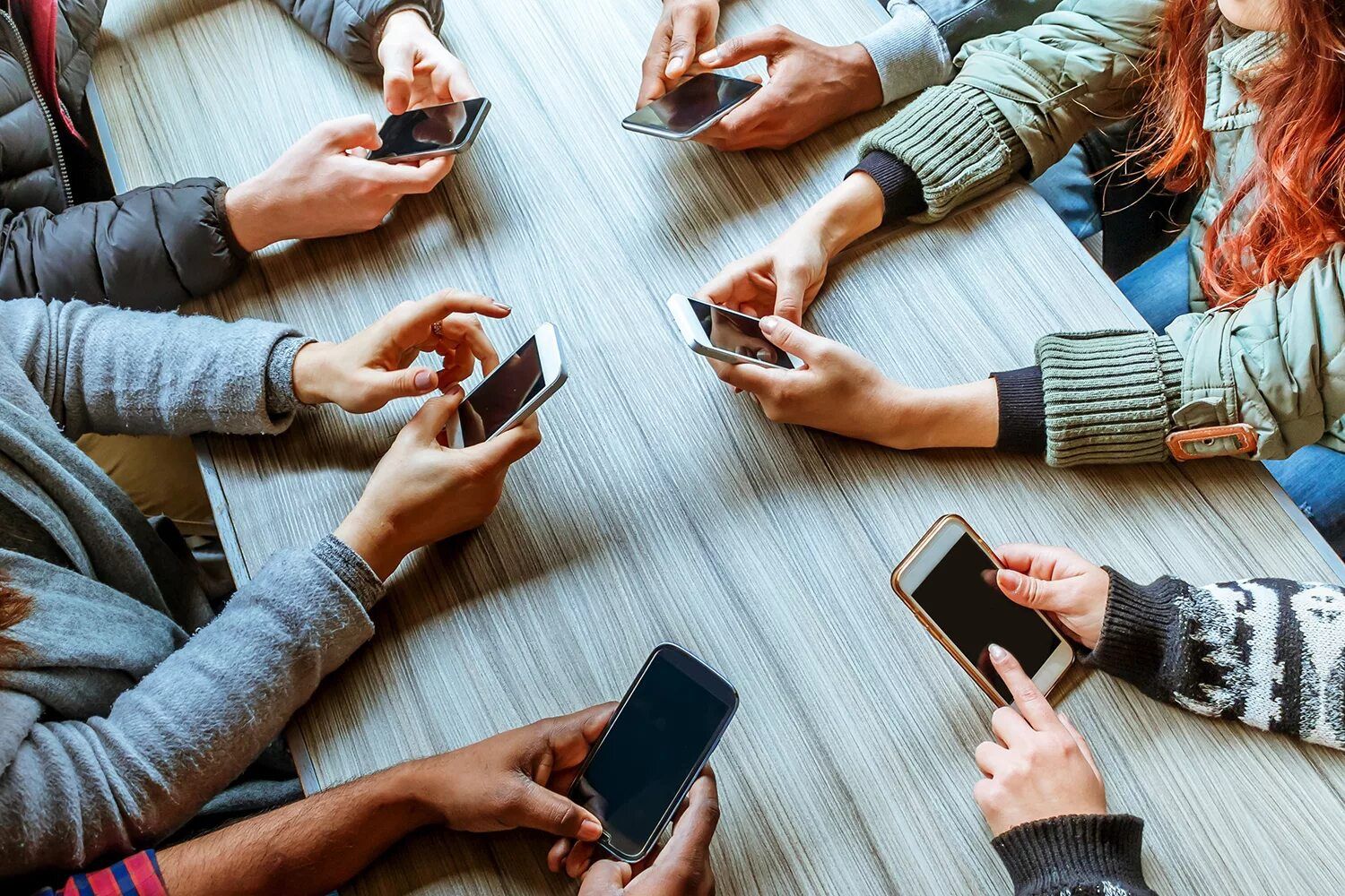 Безлимитные соц сети, Продам новые 4g модемы