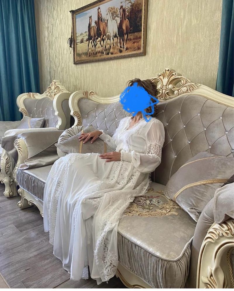Продам платье на узату, сырға салу, выпускной