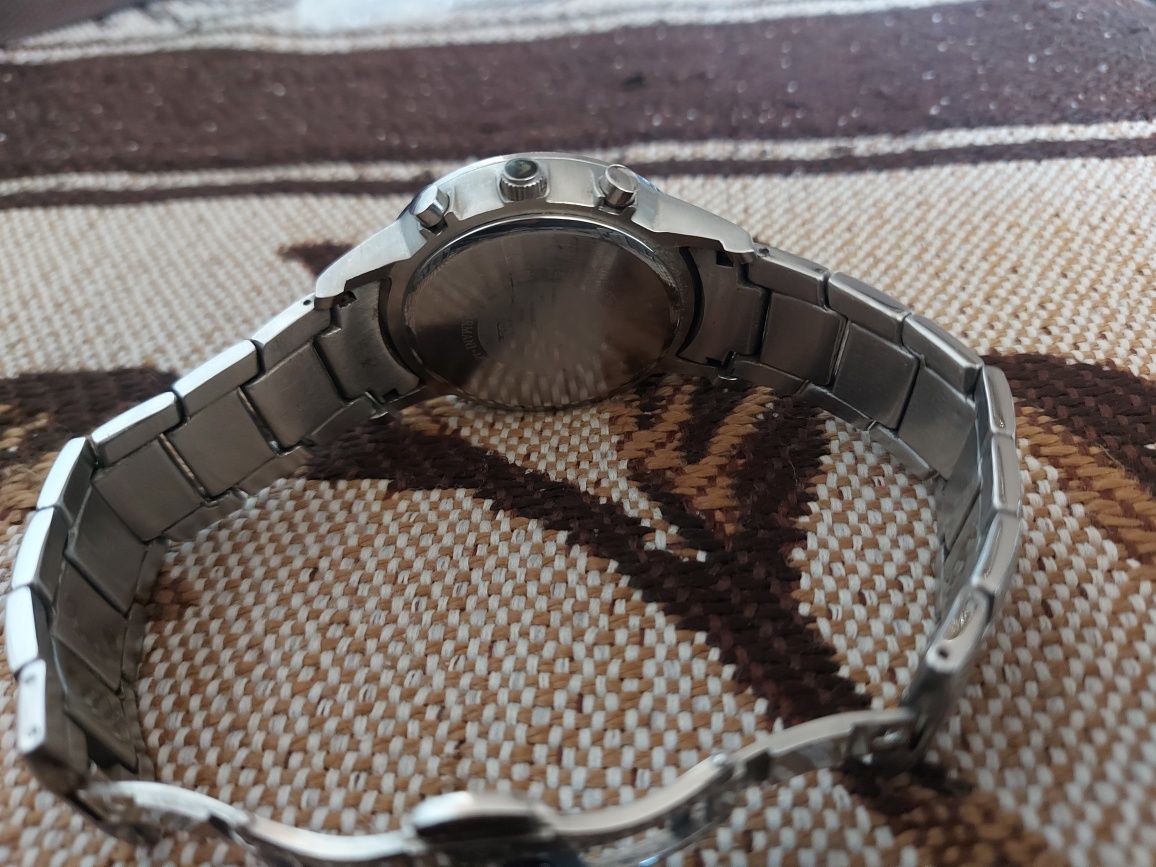 Продам или обменяю оригинальные часы Armani AR-2434,только часы,дёшево