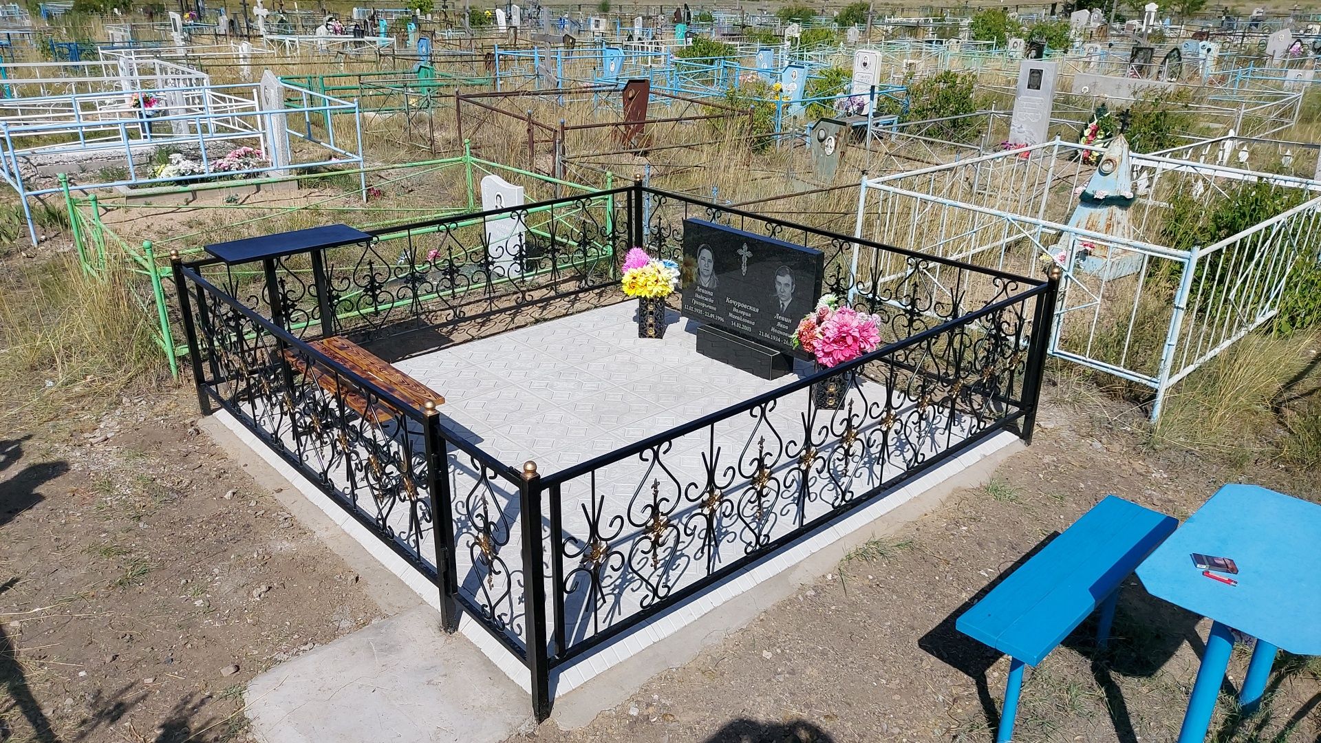Памятники оградки облогораживание могил