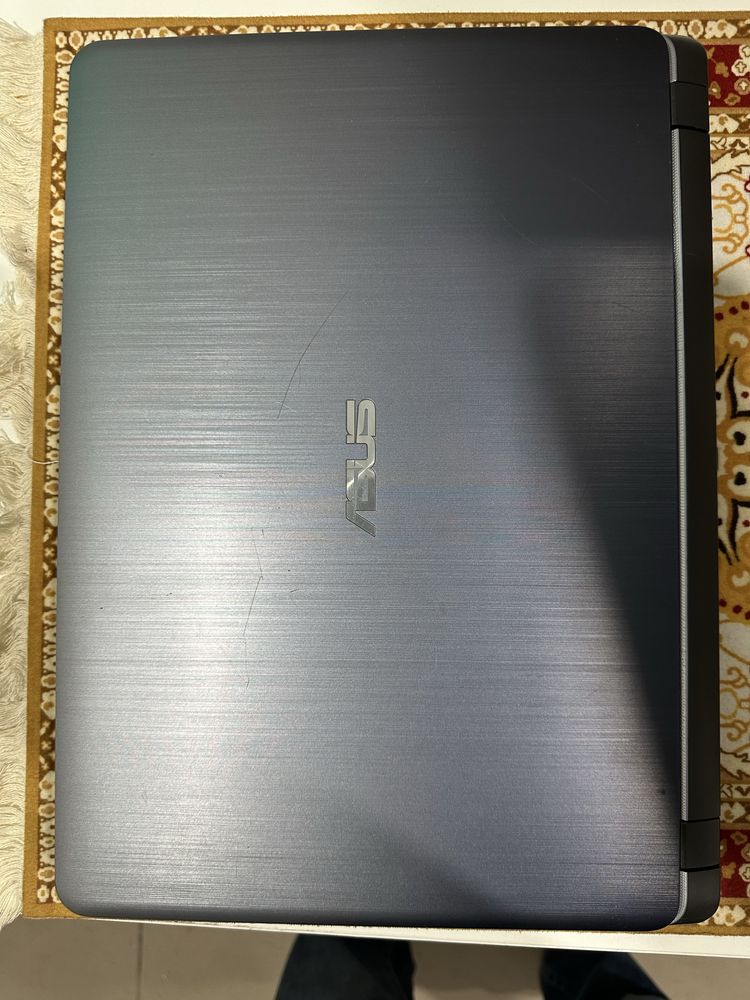Ноутбук ASUS X507M