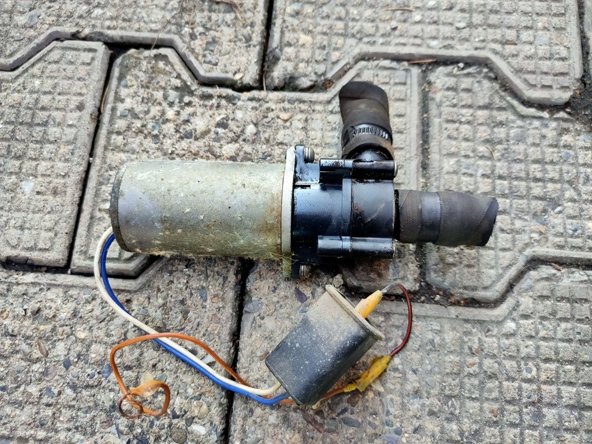 Продам помпу газелевская